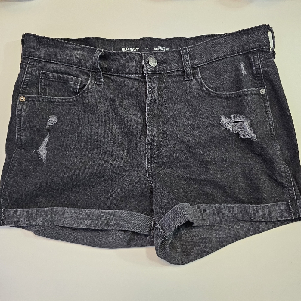 Old Navy Size 12 Black Distressed Mid Rise Boyfriend Shorts